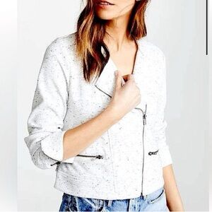 NWOT, Cupcakes & Cashmere Blazer